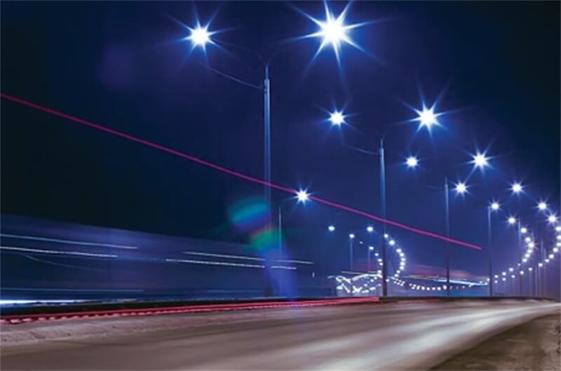 How Do Solar Street Lights Work?
