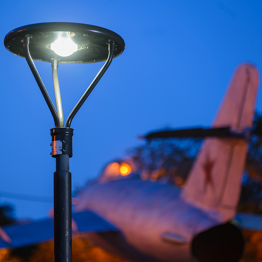Can You Leave Solar post Lights Outside in the Winter?