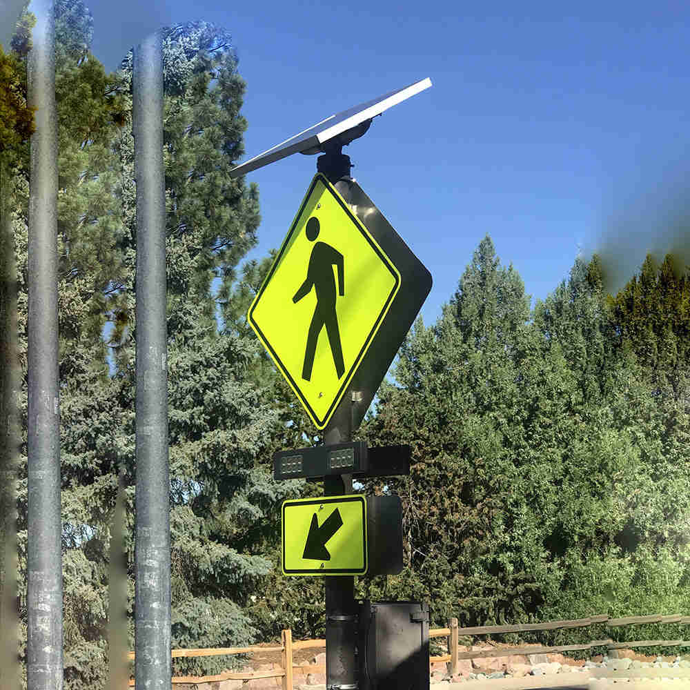 Solar Powered Flashing Stop Sign 20W Solar Stop Sign